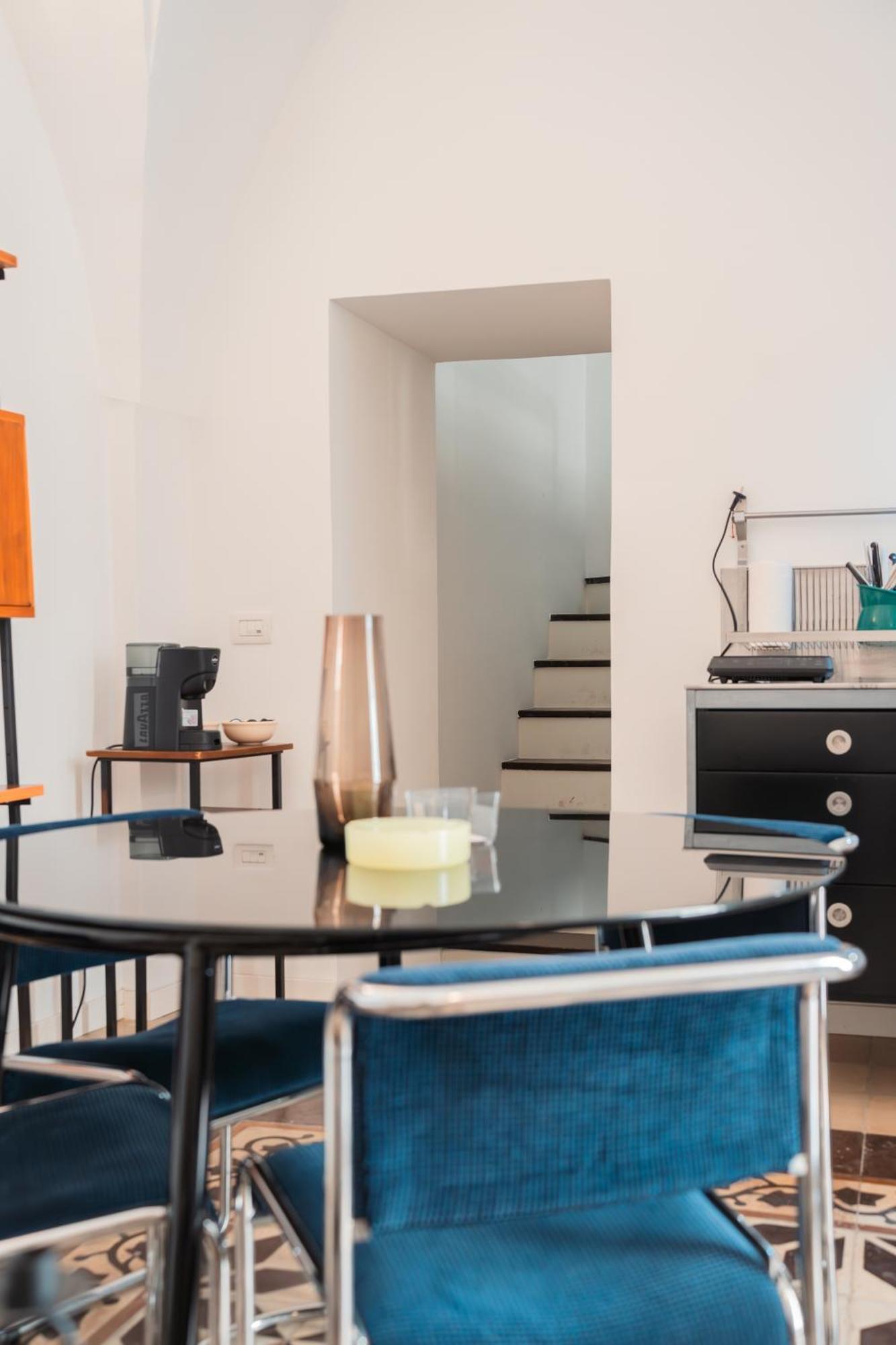 Donna Cristina Historic Apartment レッチェ エクステリア 写真